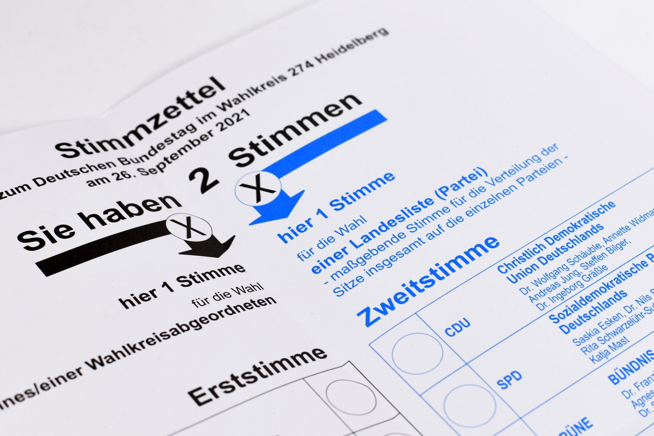 Almanya’da 10 Milyon İnsanın Oy Kullanma Hakkı Yok