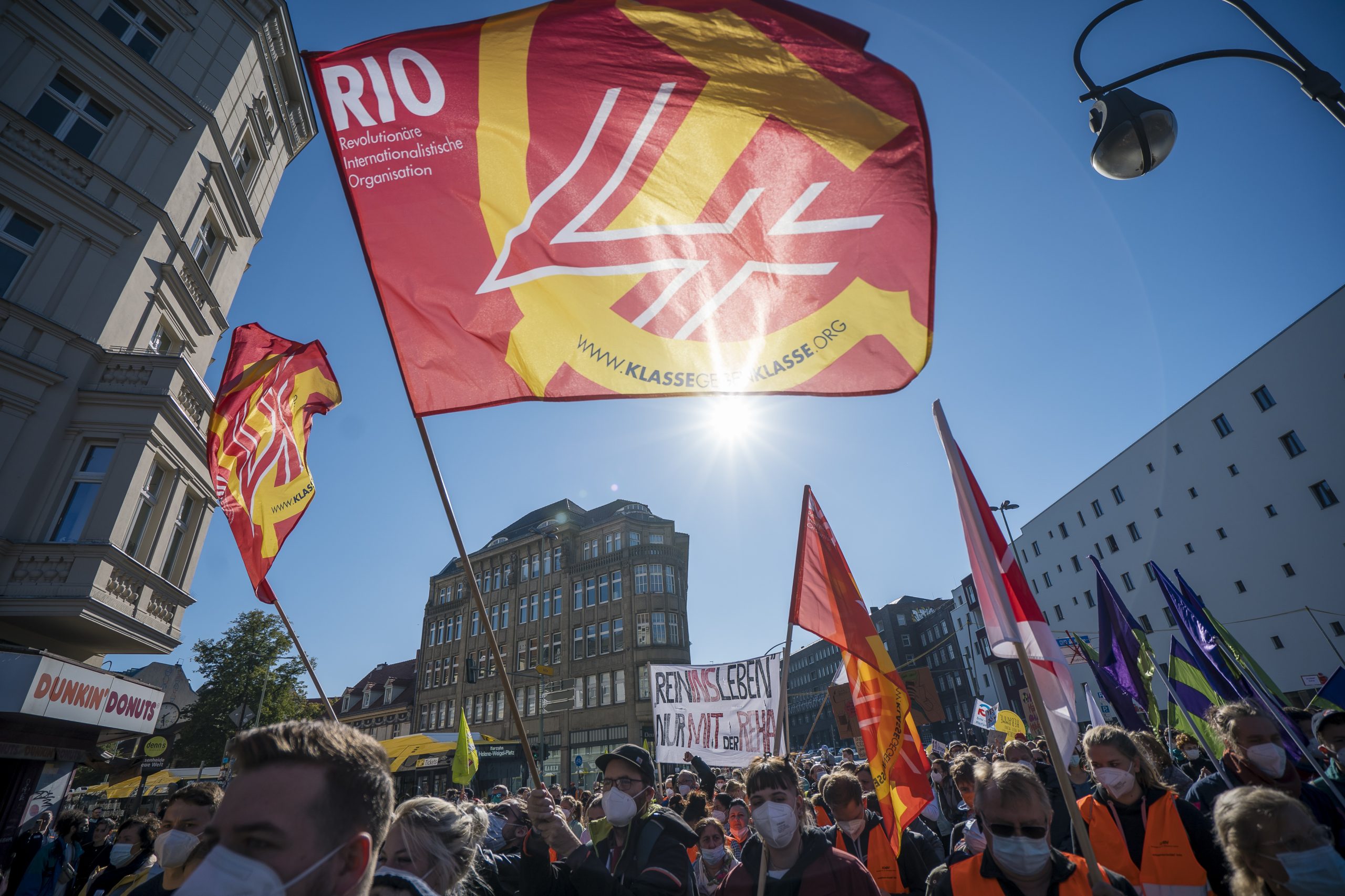 Offenes Treffen in Berlin: Gemeinsam kämpfen, heißt gemeinsam siegen!