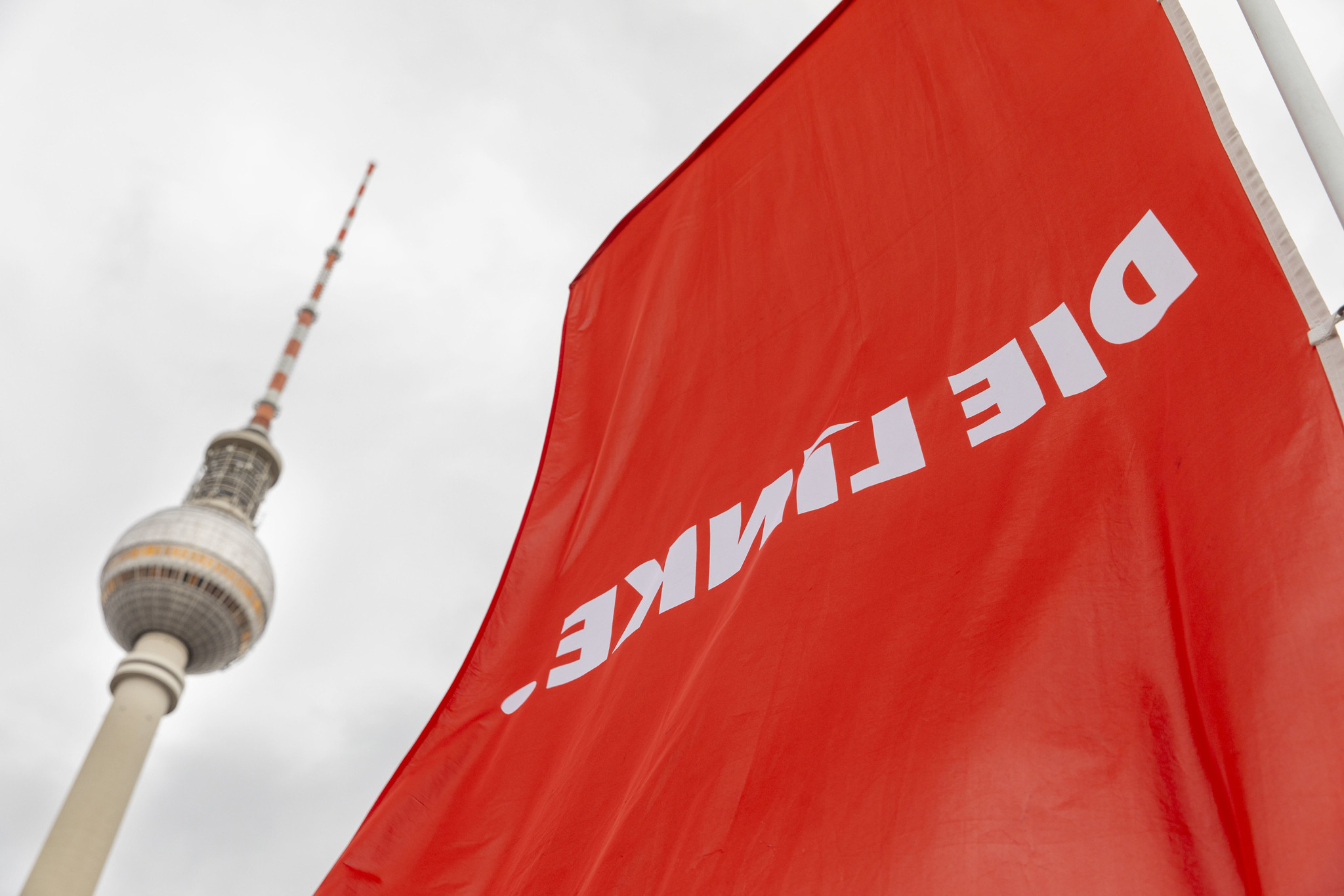 Parteitag der LINKEN in Berlin: Opposition gegen Rot-Grün-Rot formiert sich