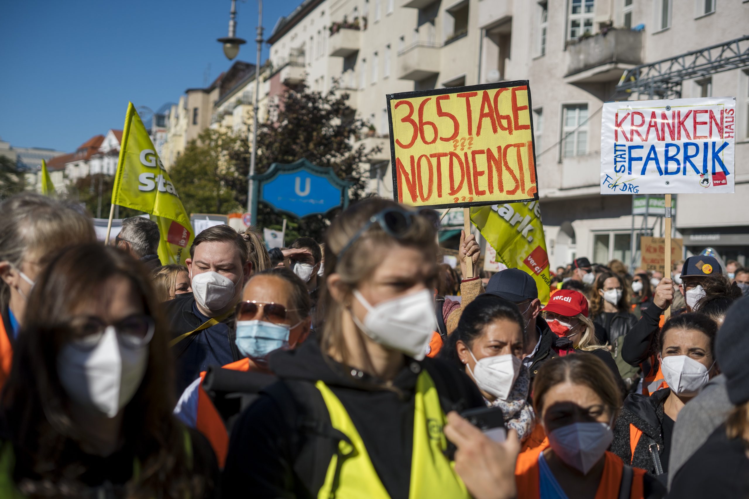 Die Regierung setzt auf Durchseuchung – doch unser Leben ist mehr wert als ihre Profite!