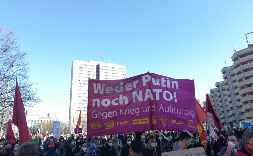 Zehntausende in Berlin gegen den Krieg in der Ukraine