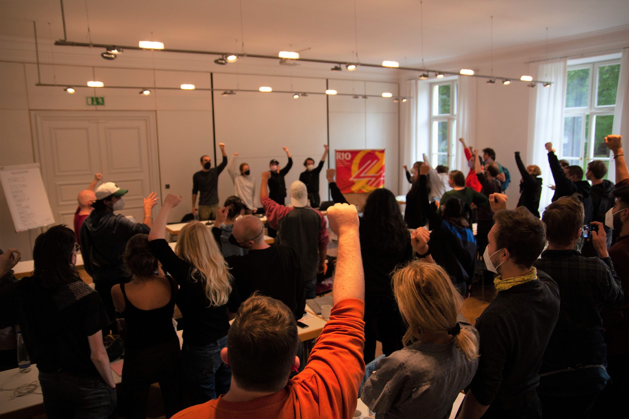 Kongress von RIO: marxistische Strategie für den Kampf gegen Inflation und Krieg