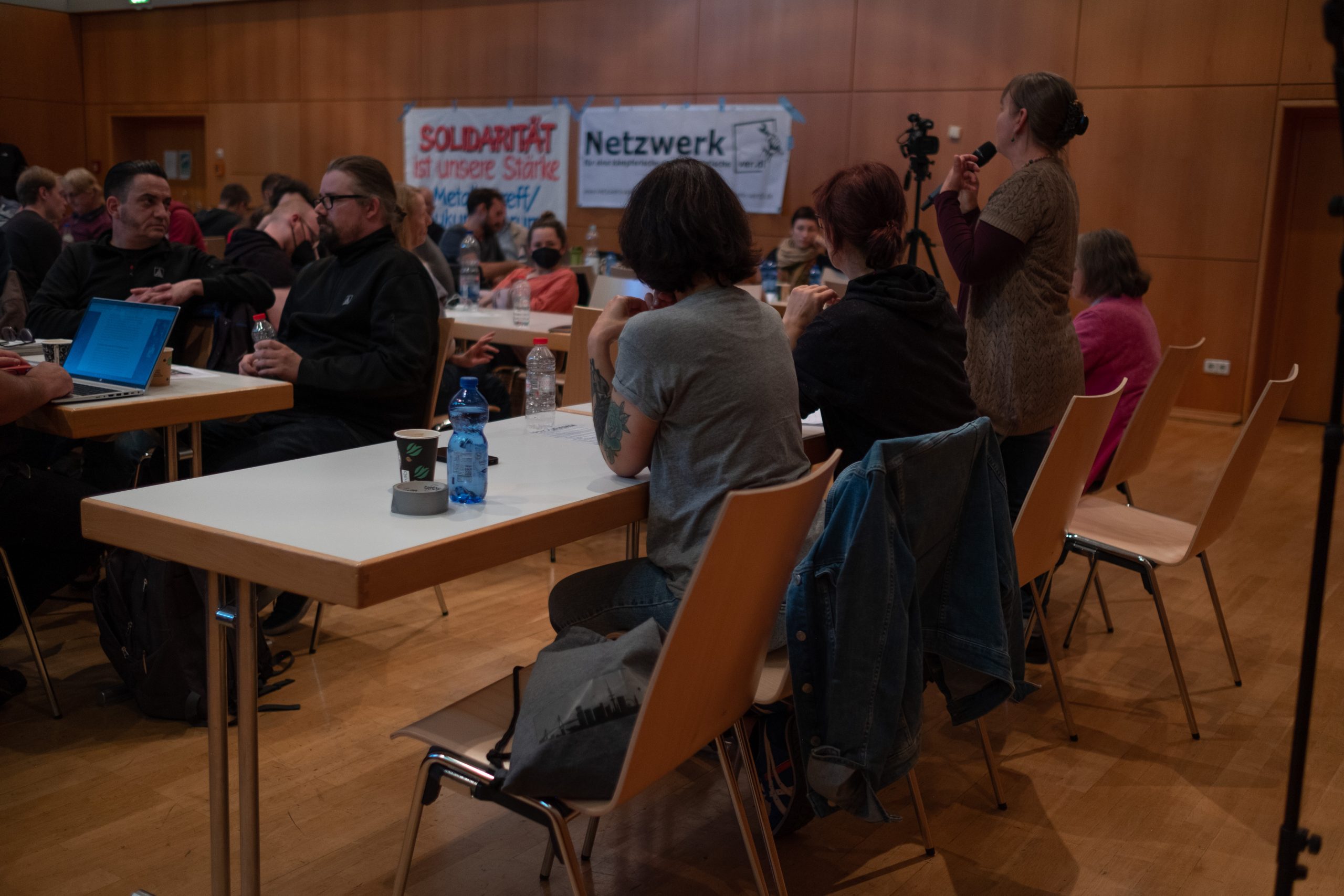 VKG-Konferenz: Kämpferische Gewerkschafter:innen diskutieren über die Krise