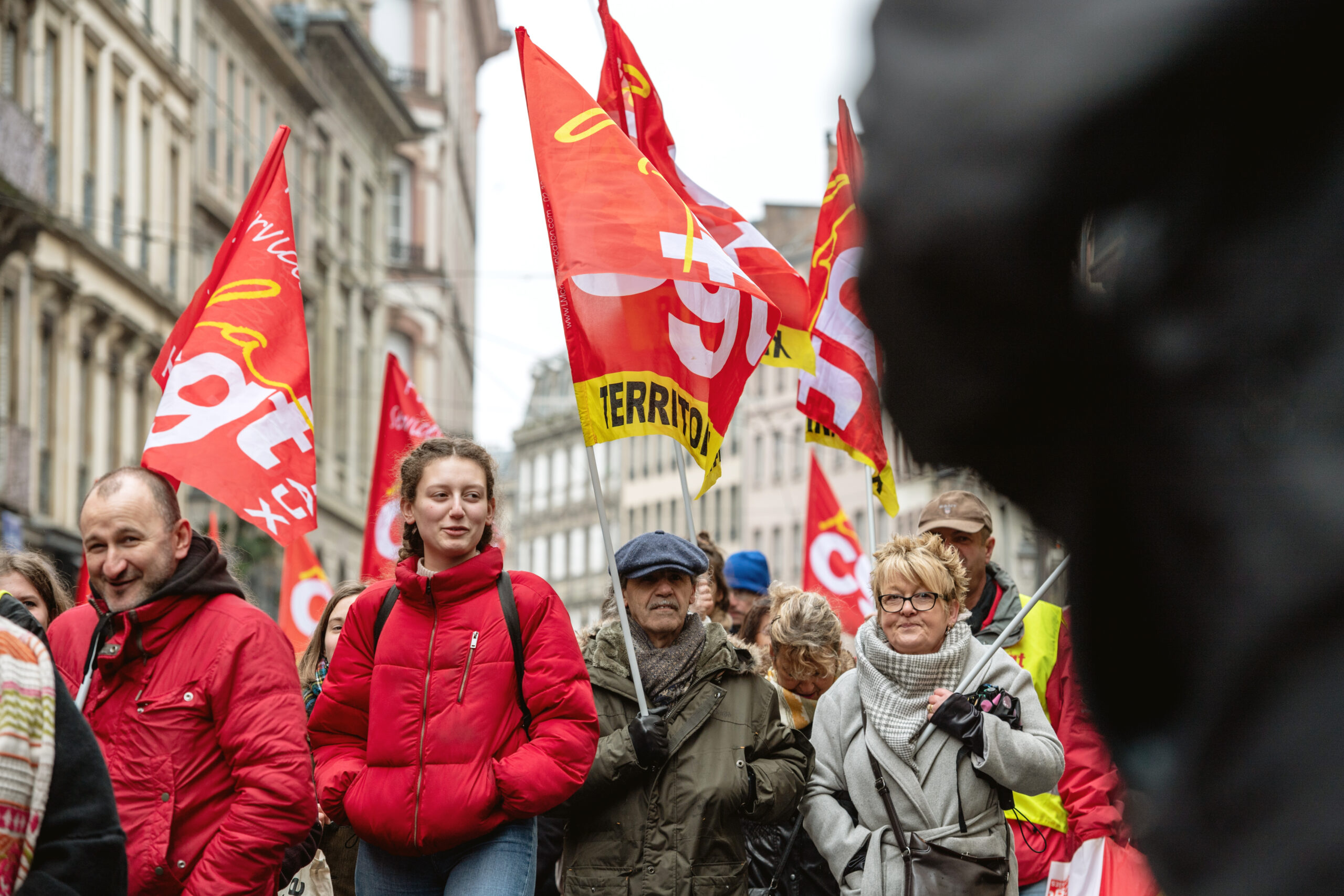 Frankreich: Streiks in Raffinerien, Energie und Häfen gegen Rentenreform