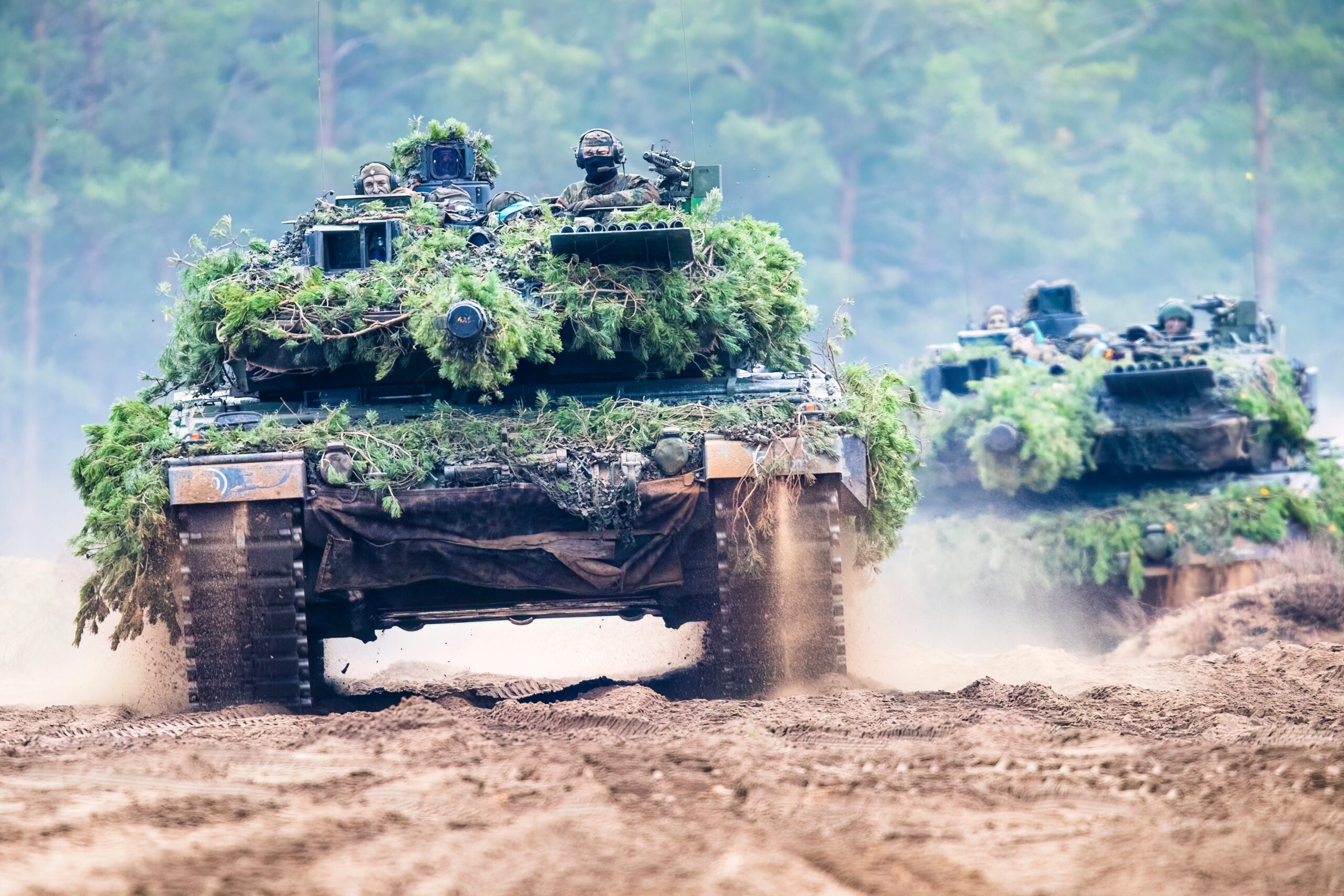 NATO-Leoparden rollen: Streik gegen den Krieg auf allen Seiten!