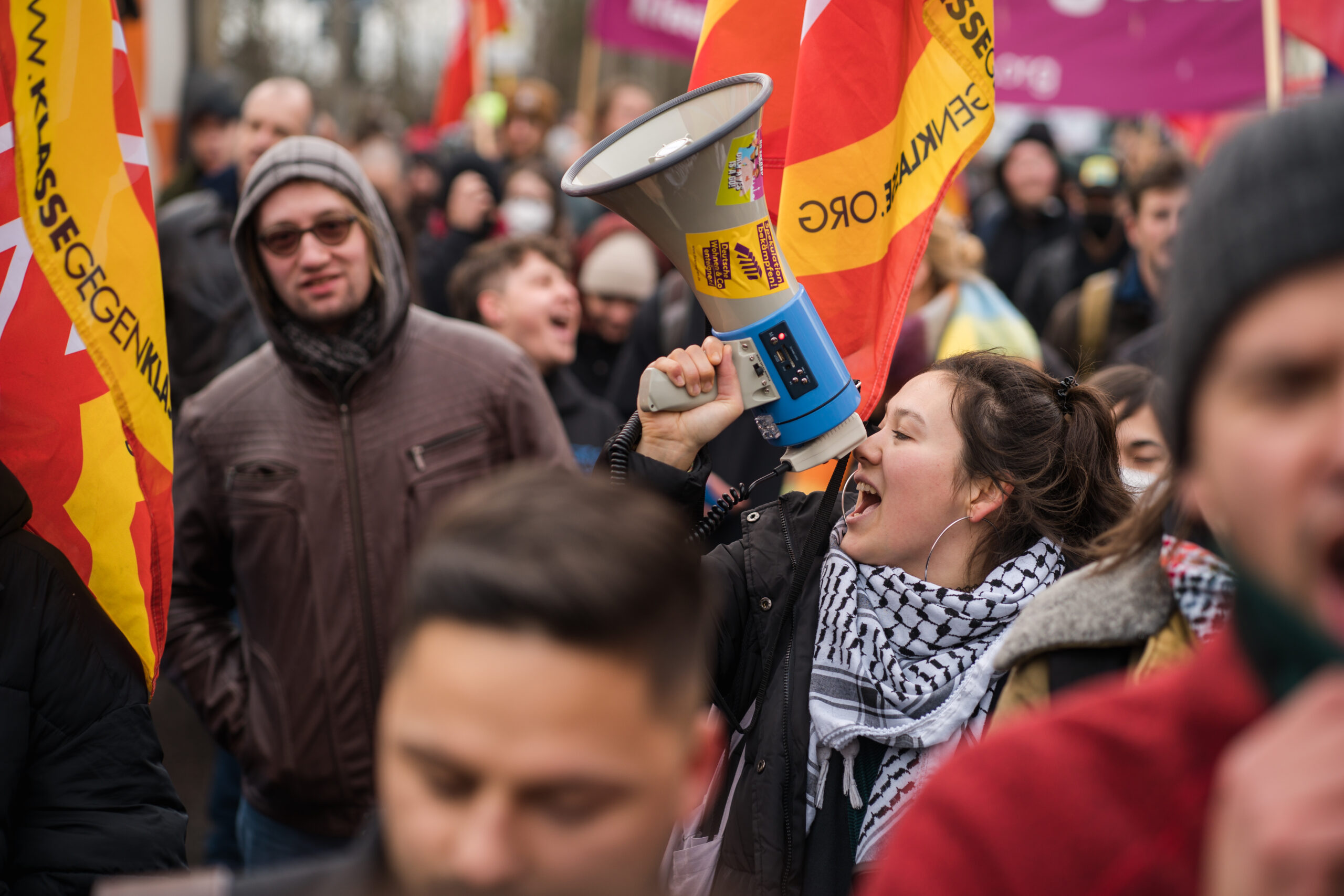 8. März heißt Streik: Zusammen kämpfen für die Befreiung von Frauen und Queers, gegen Inflation und Krieg!