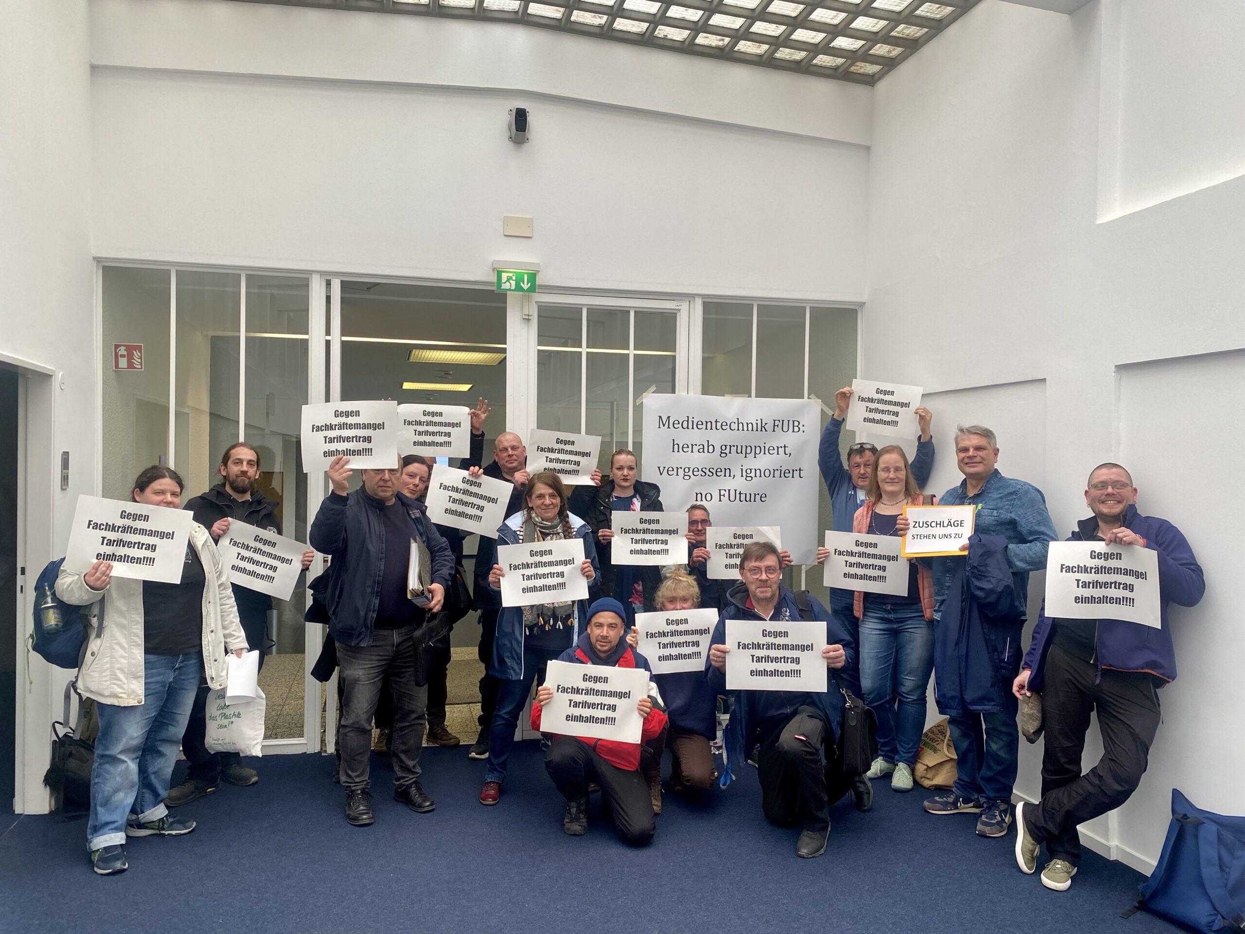FU Berlin: Studentische Solidarität mit der Technischen Abteilung