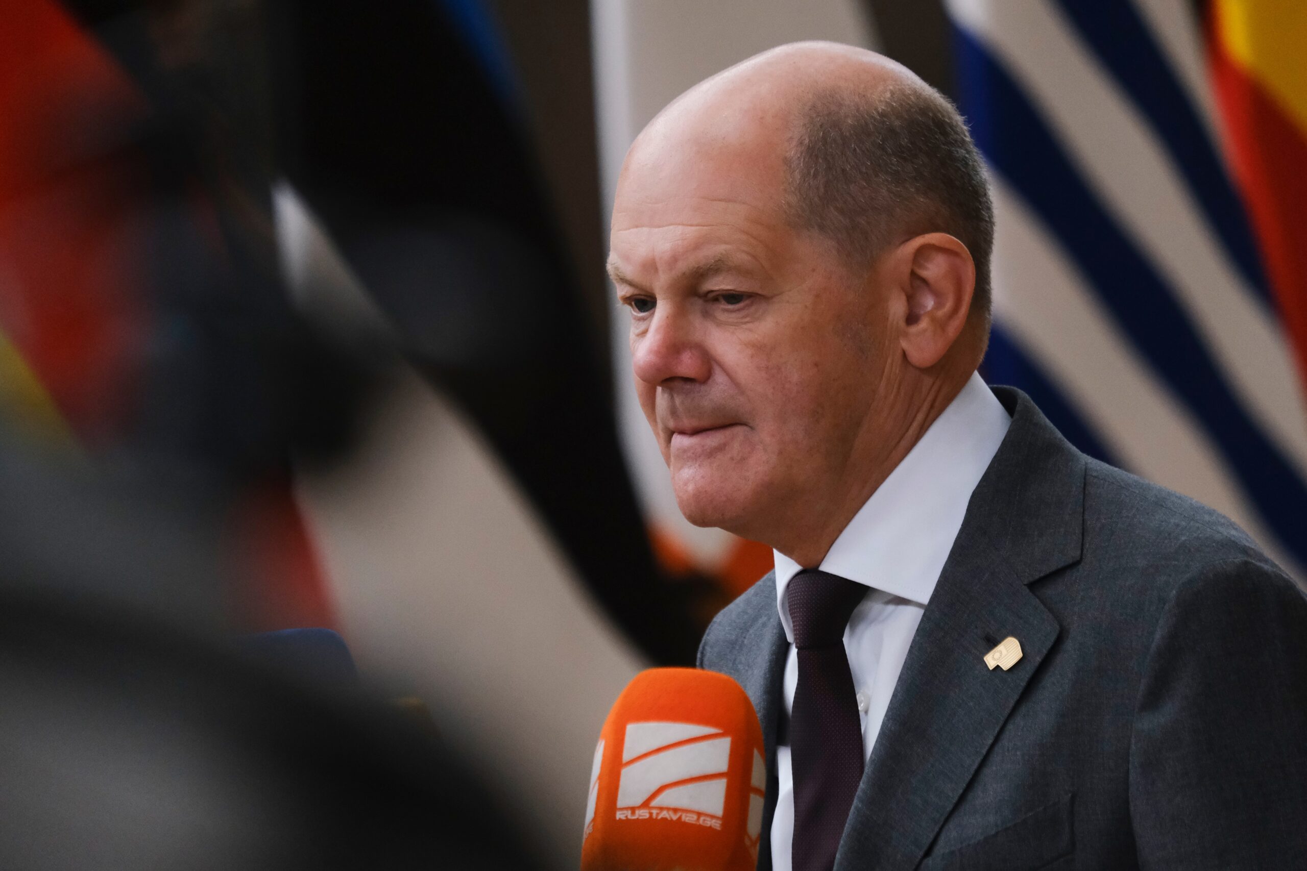 Scholz im Sommerinterview: Wirtschaftskrise, Krieg & Klimakatastrophe