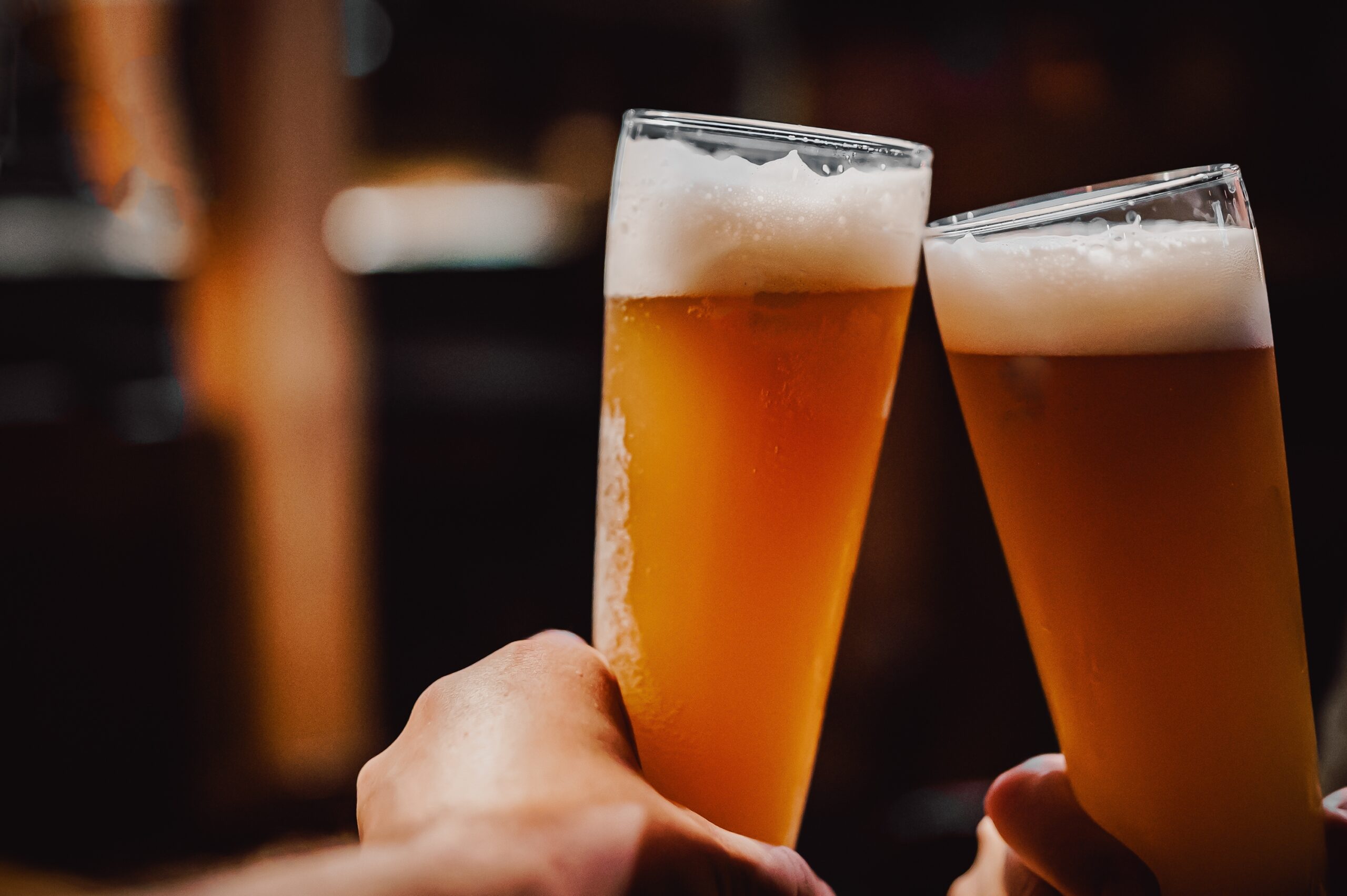 Die Grünen trinken Bier mit der AfD