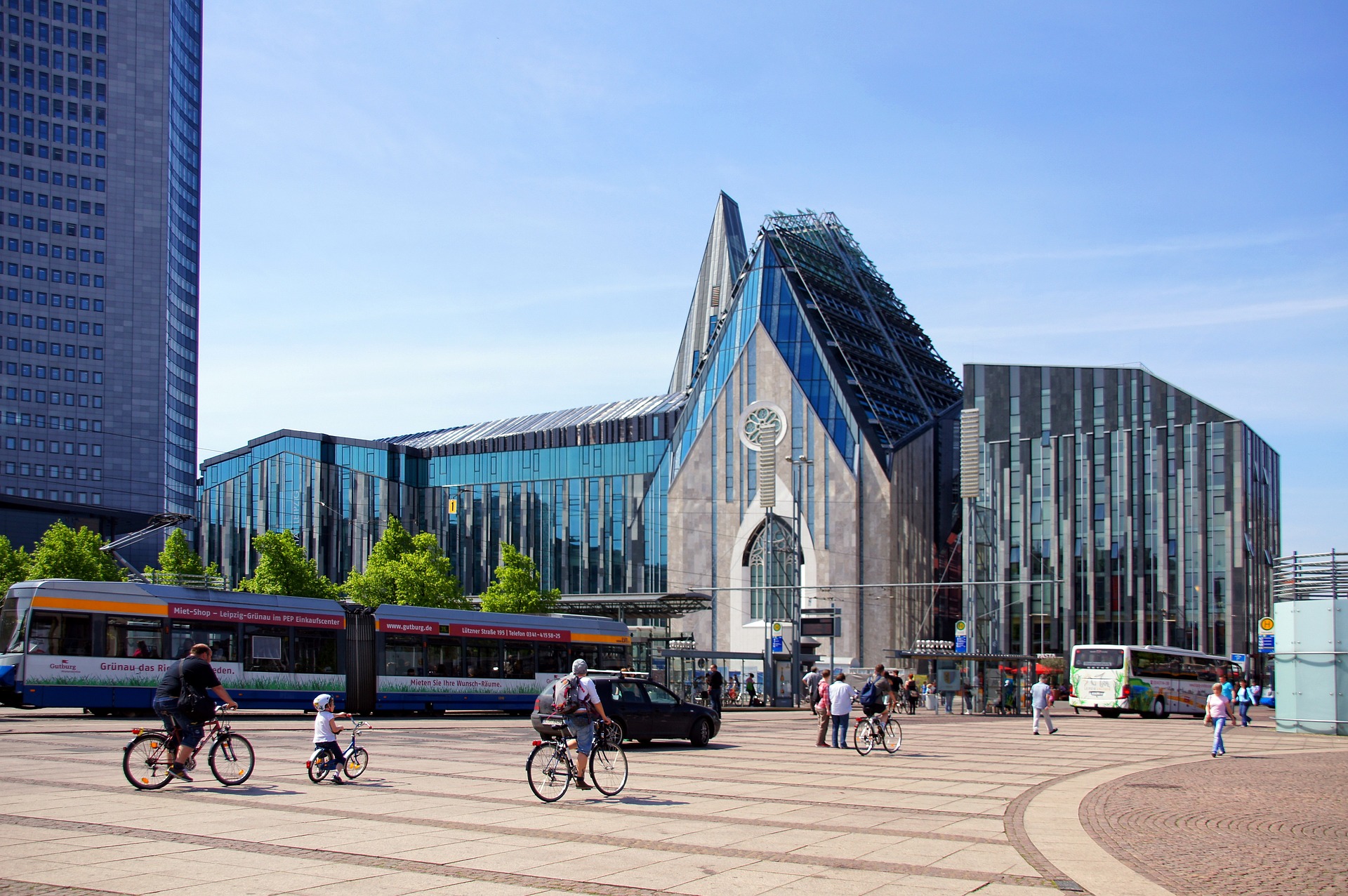 Universität Leipzig: Institutsleiter versucht Rechte seiner Angestellten einzuschränken