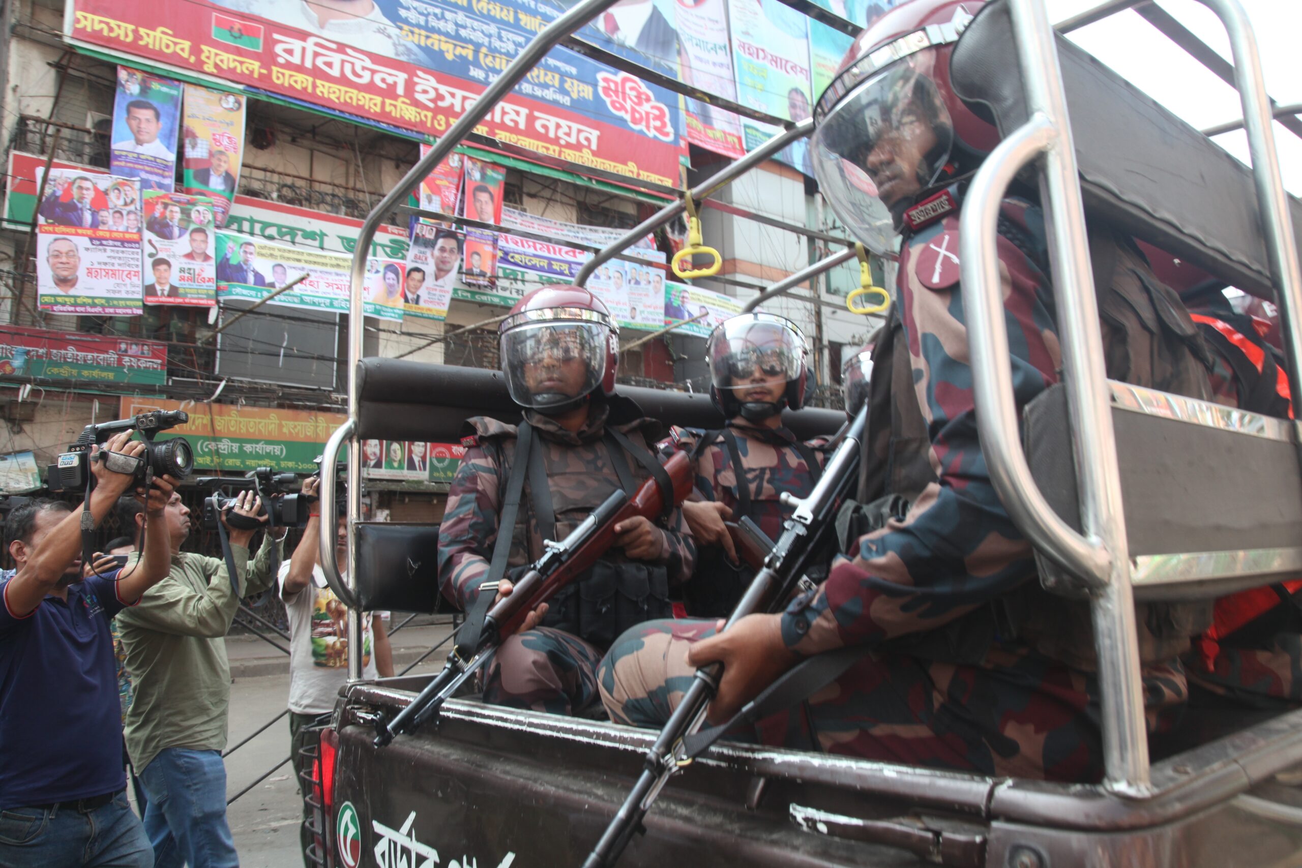Bangladesch: Tausende Arbeiter:innen im Streik