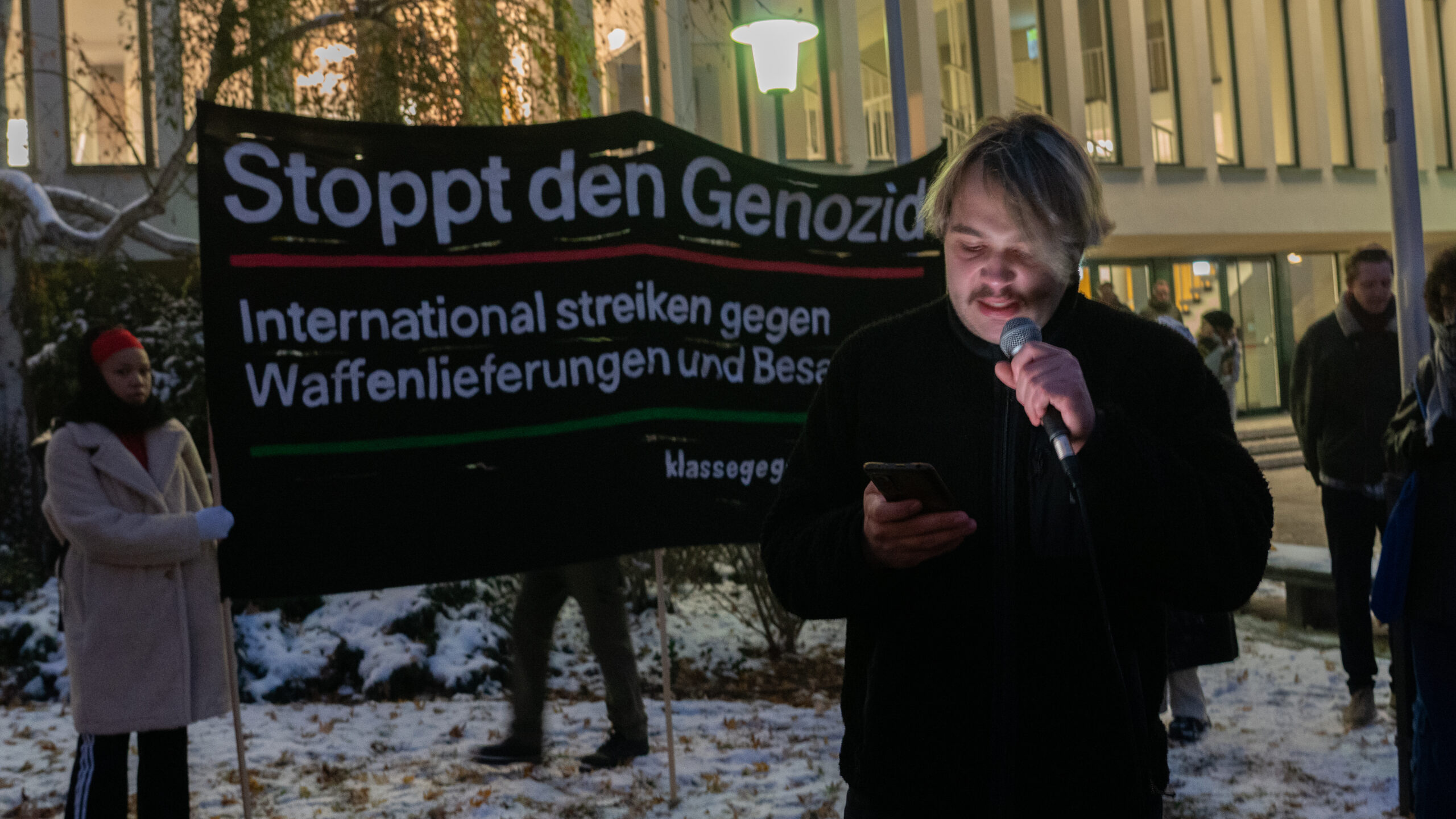 Berlin: „Wir sind diese Universität und wir müssen uns hier gegen den Genozid stellen.“