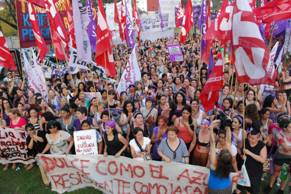 ¿Pan y Rosas?