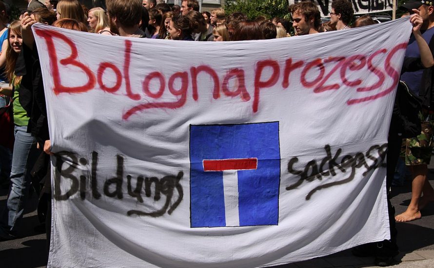 Studierendenproteste in der Krise: Was können wir aus den Bildungsprotesten 2009/10 lernen, um die Hochschulreform zu besiegen?
