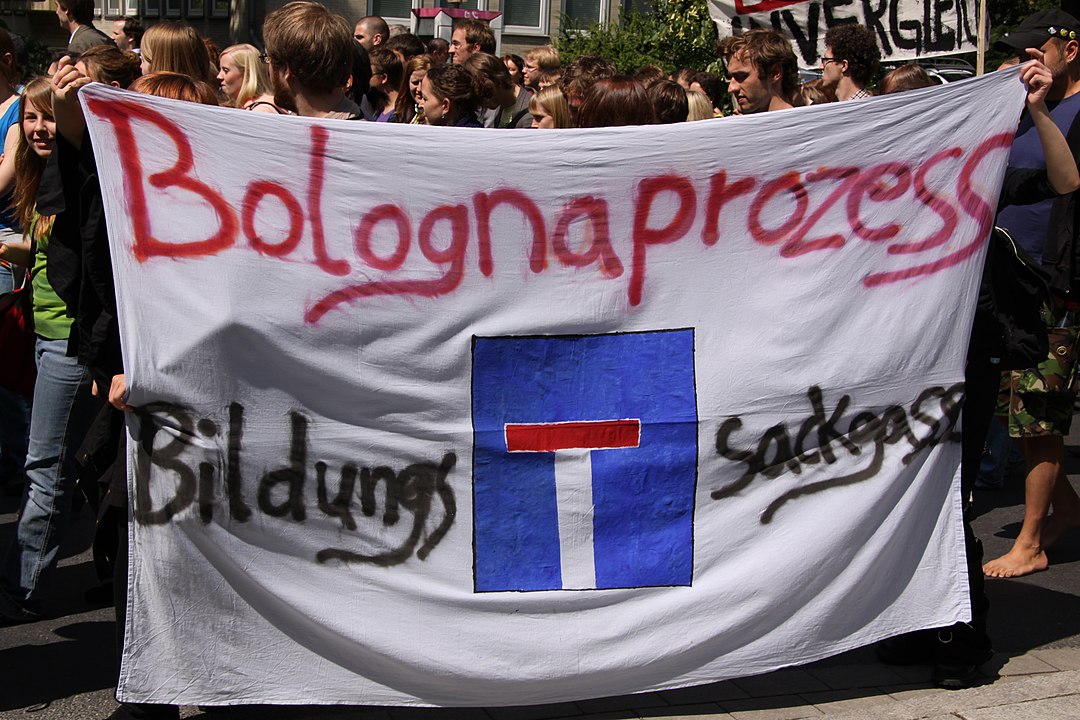 Studierendenproteste in der Krise: Was können wir aus den Bildungsprotesten 2009/10 lernen, um die Hochschulreform zu besiegen?