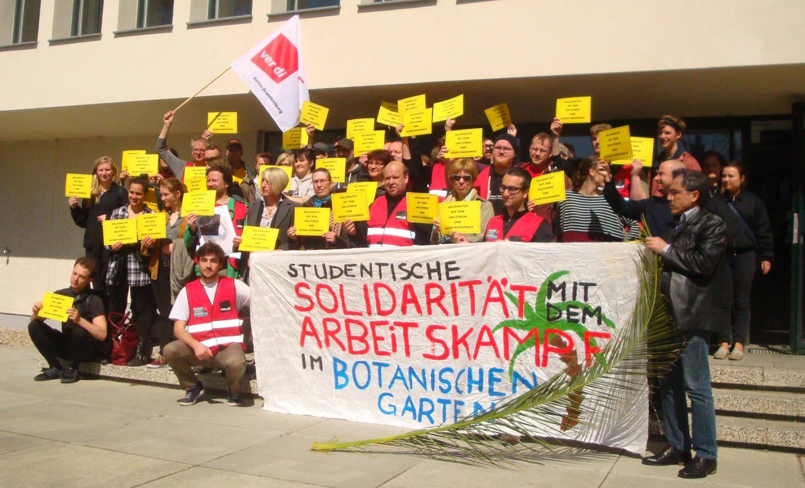 Arbeiter vom Botanischen Garten grüßen den Schulstreik gegen Rassismus