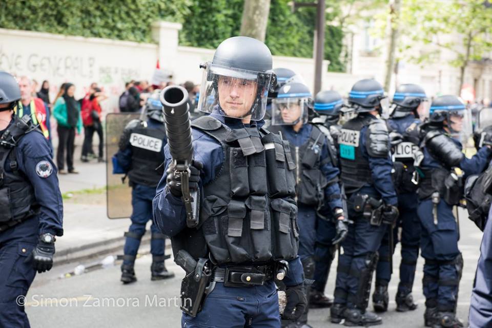Repression gegen Journalist*innen in Paris: 