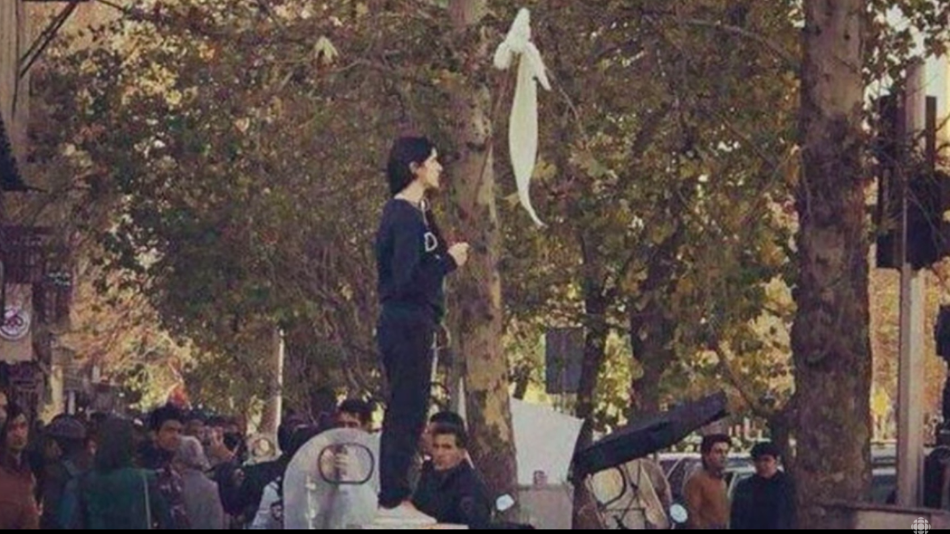 Iran: Die Töchter der Revolutionsstraße