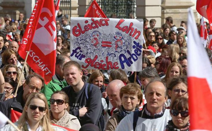 2.000 Berliner LehrerInnen beim Warnstreik