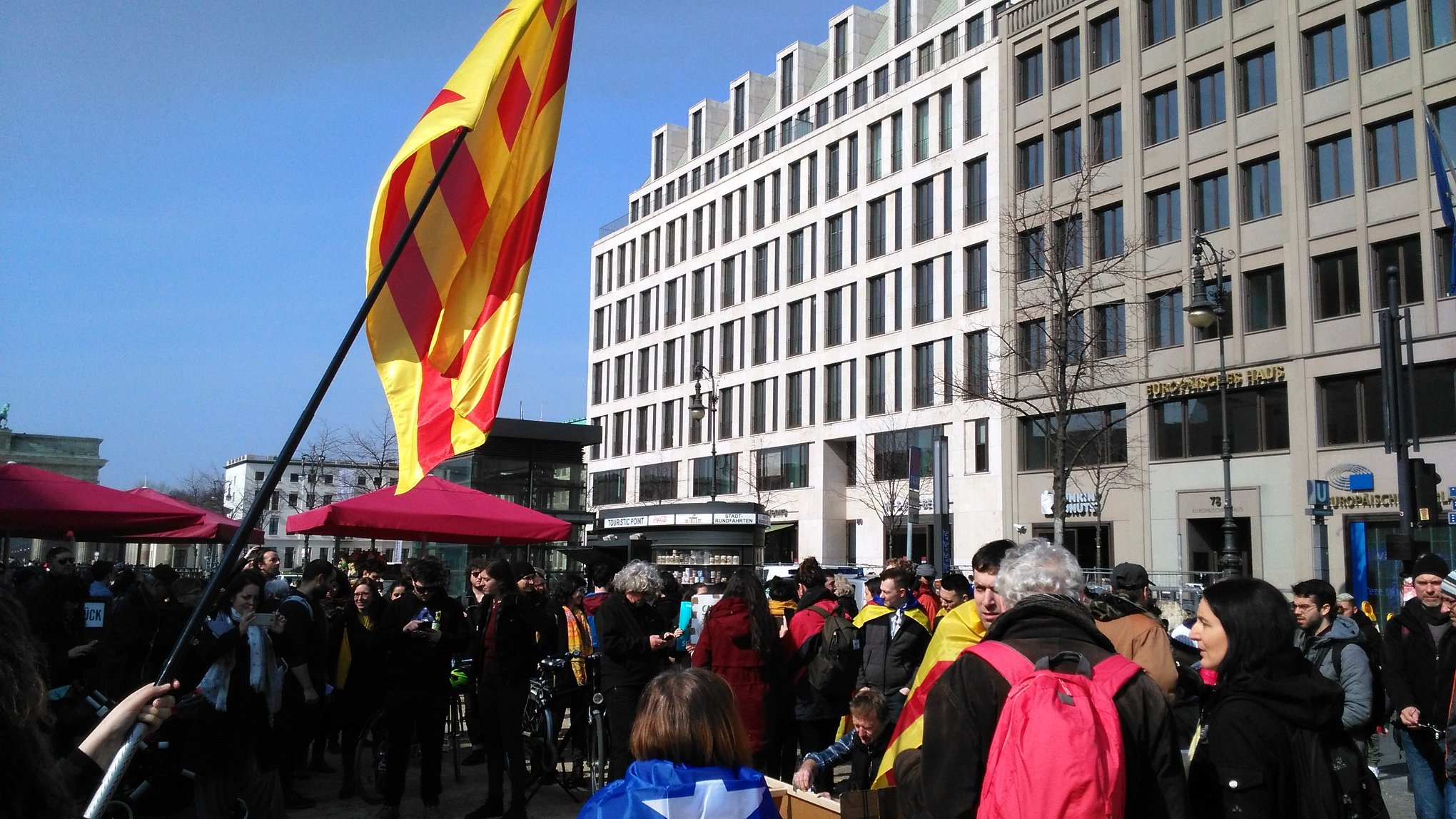 Berlin: Kundgebung zur Freilassung von Carles Puigdemont