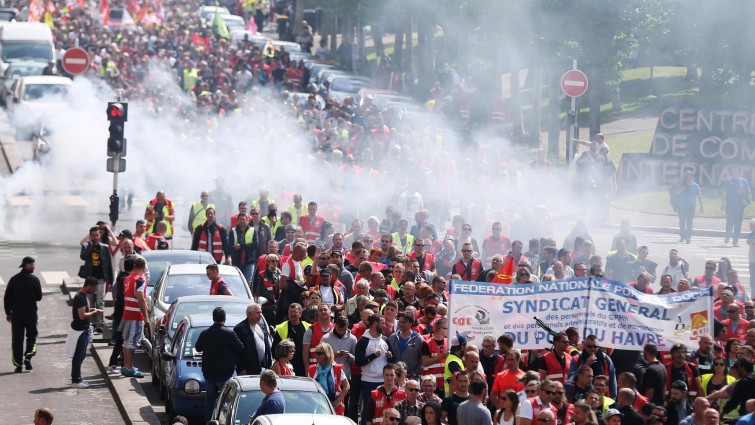 Streikhauptstadt Frankreichs: Studierende und Arbeiter*innen kämpfen gemeinsam in Le Havre