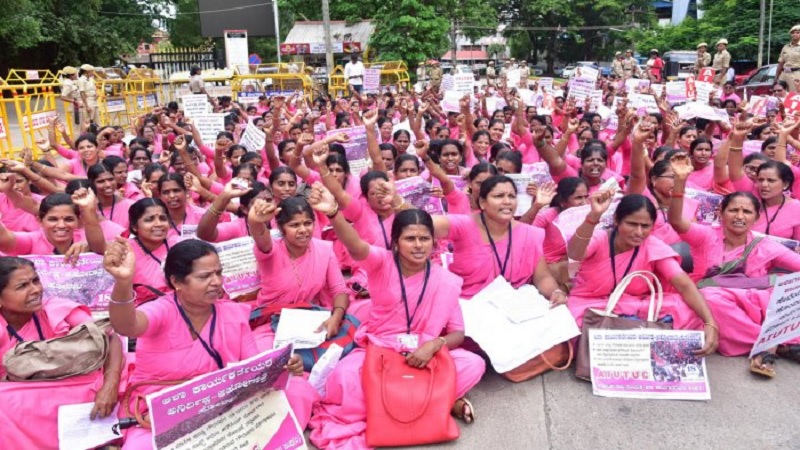 Gesundheits-Arbeiter*innen in Indien erheben sich: Seit 15 Monaten kein Gehalt