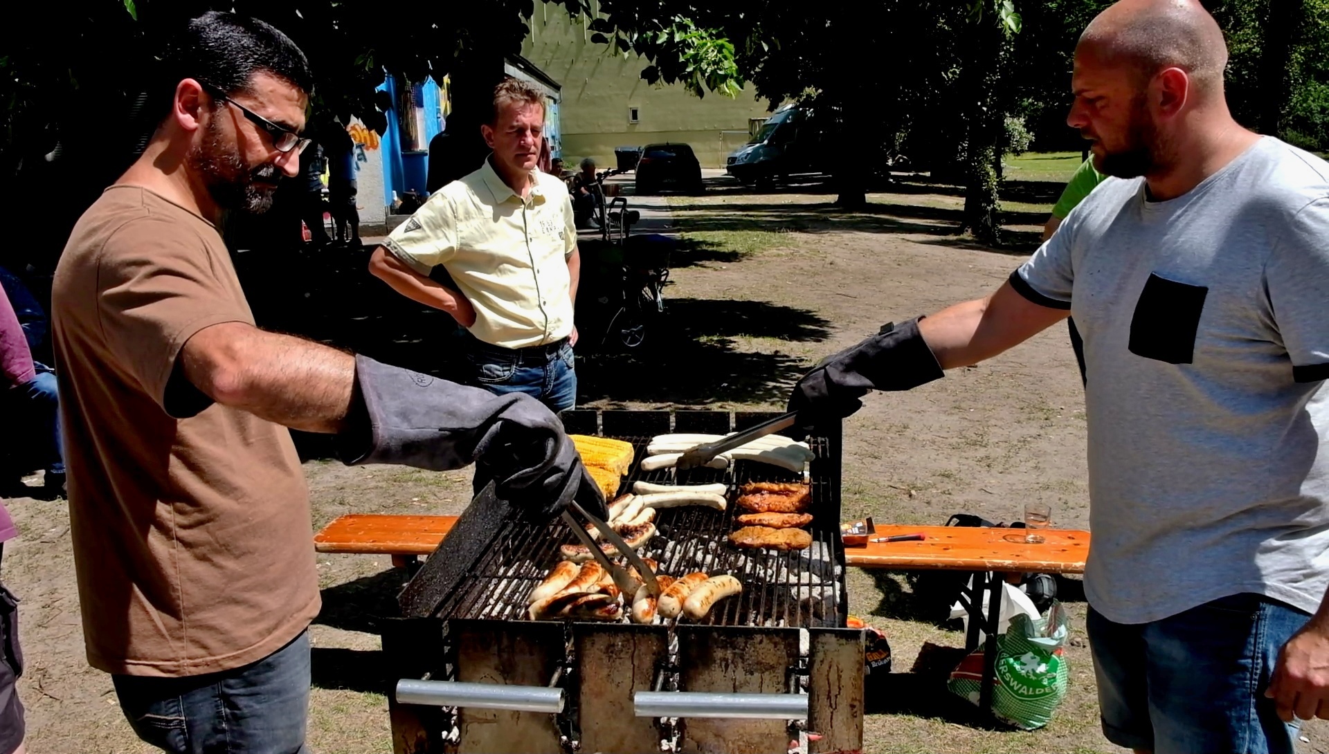Streikende wollen den Senat grillen