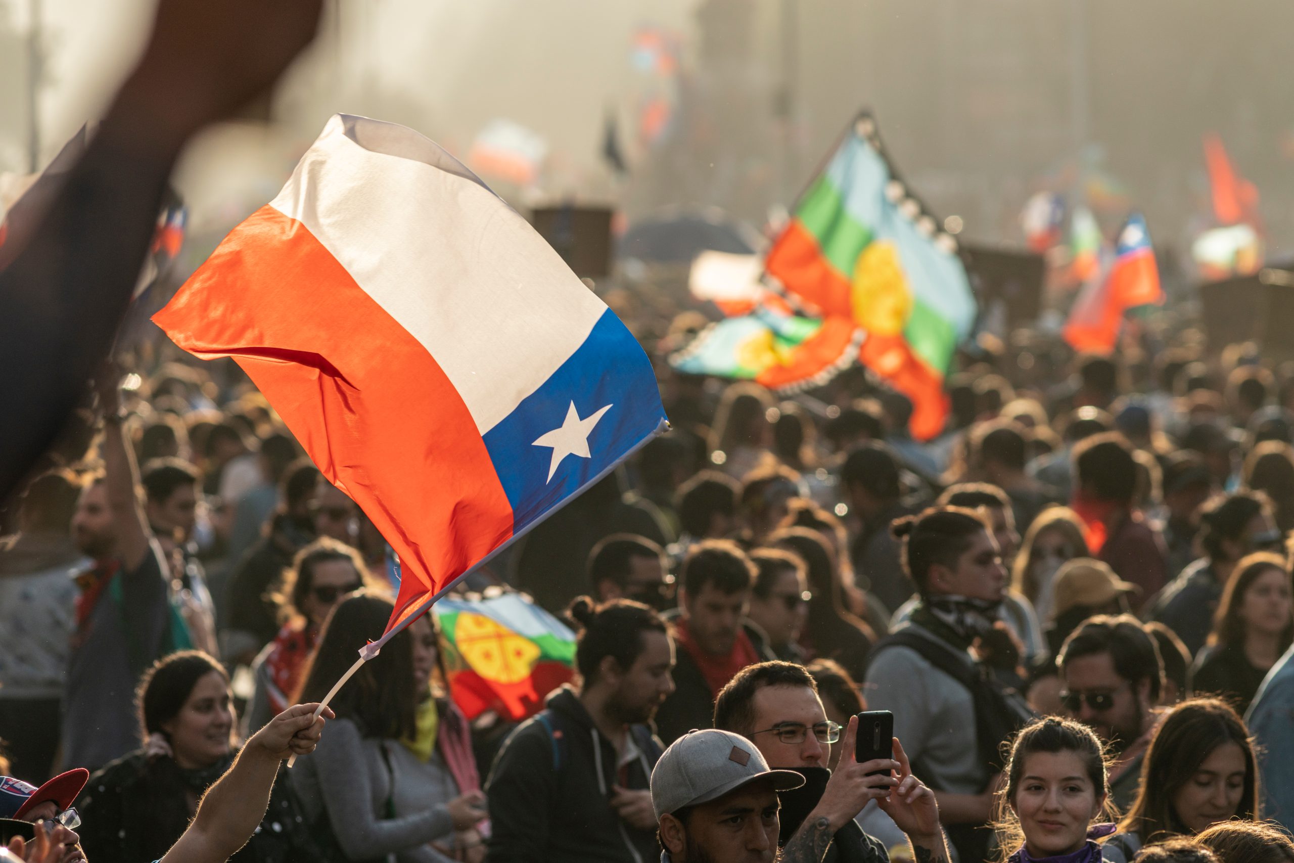 Heftiger Linksruck bei den konstituierenden Wahlen in Chile