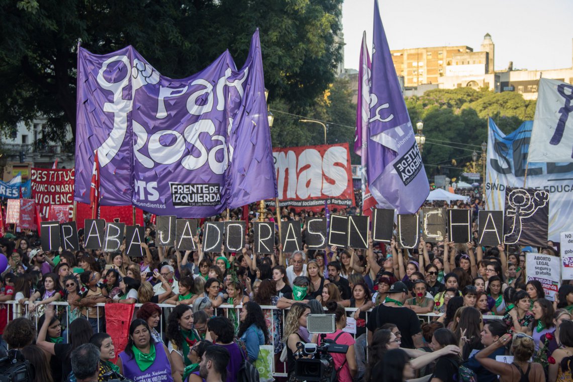 #8M in Buenos Aires: Mit den Arbeiterinnen in der ersten Reihe für das Recht auf Abtreibung