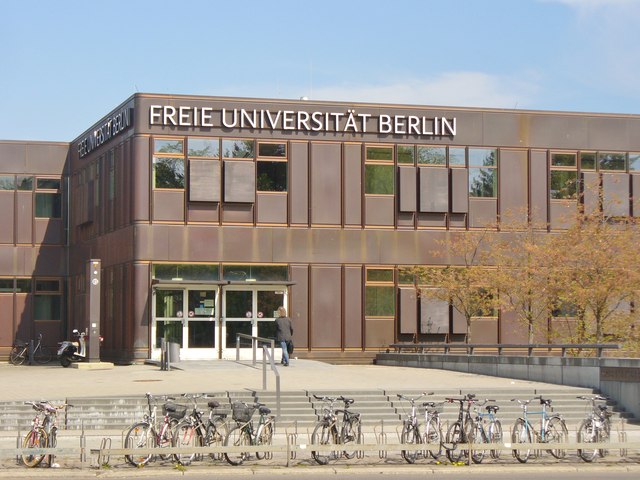 Studierenden­parlament der FU Berlin stellt sich gegen die bayerische Hochschulreform