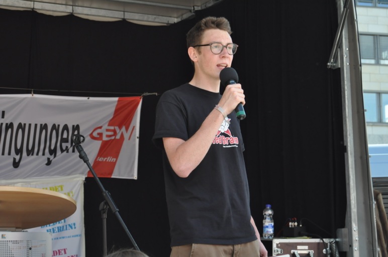 Interview: Schul- und Unistreik für die Geflüchteten