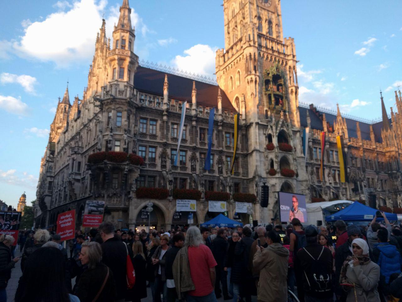 Merkel vor Pegida: „Was macht uns Deutsche aus?