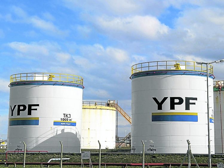 Argentinien: Entschädigungslose Enteignung des gesamten YPF-Konzerns!