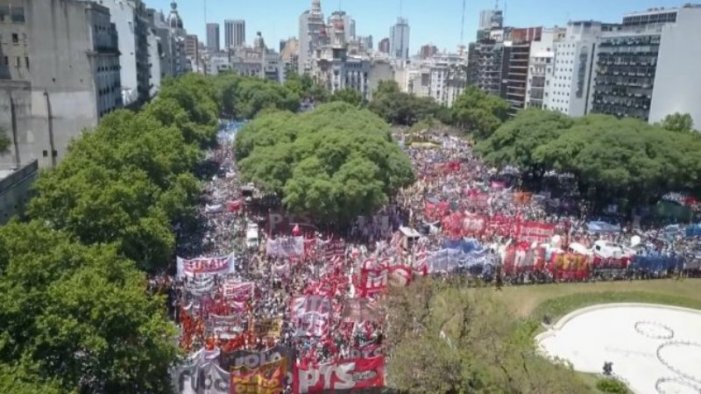 Nach den Wahlen in Argentinien: Der Markt schlägt zurück