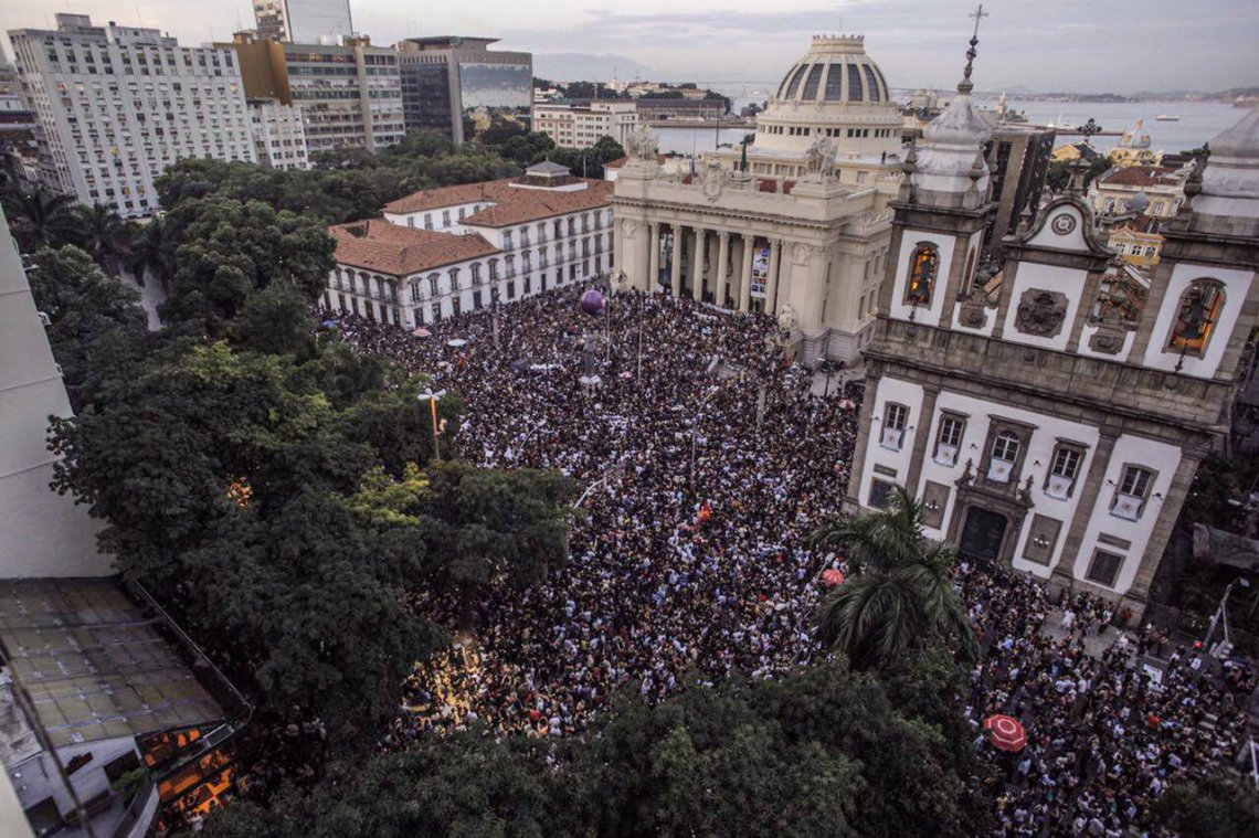 50.000 demonstrieren in Rio de Janeiro nach der Ermordung von Marielle Franco
