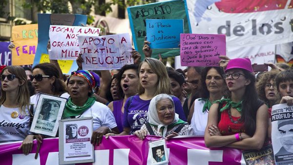 Stoppen härtere Gesetze sexualisierte Gewalt an Frauen?