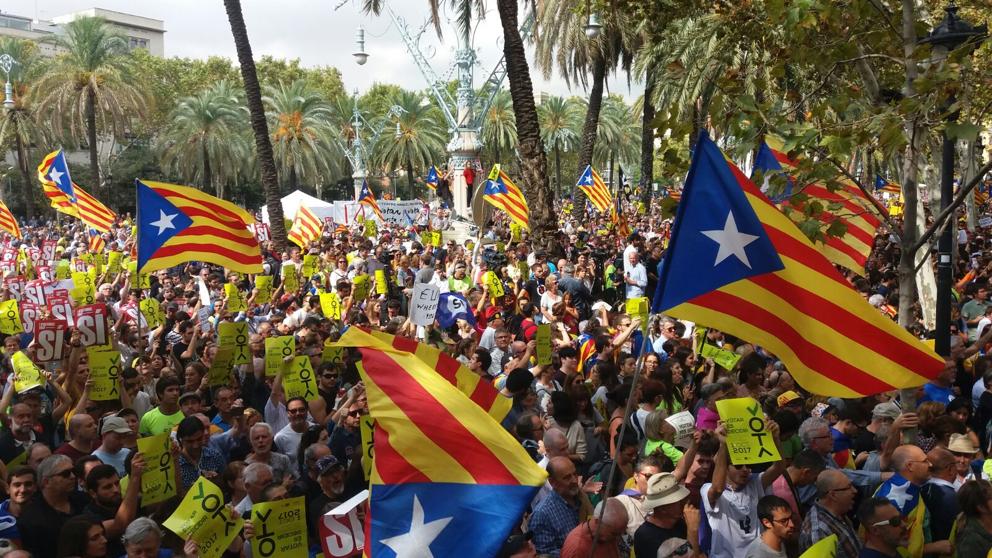Spanische Regierung nimmt katalanische Politiker*innen fest – Generalstreik schwebt in der Luft