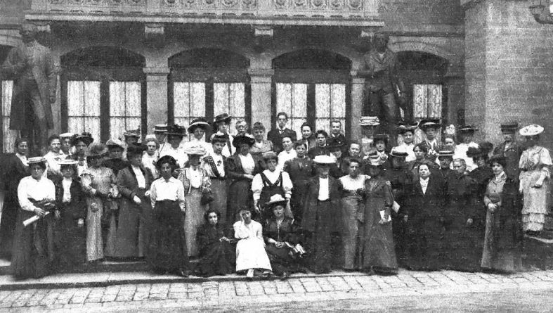 Frauen gegen den imperialistischen Krieg