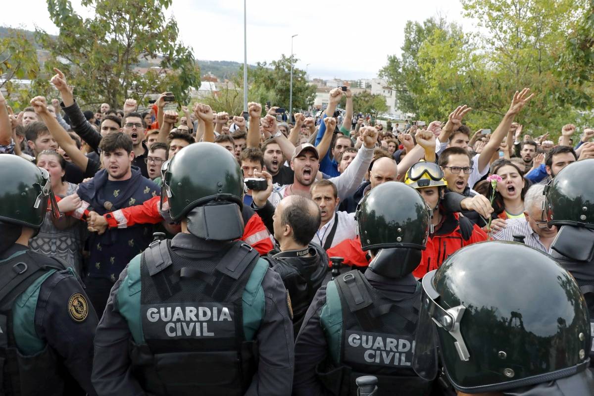 Unterstützen wir den Aufstand der katalanischen Bevölkerung und ihr Recht auf Selbstbestimmung!