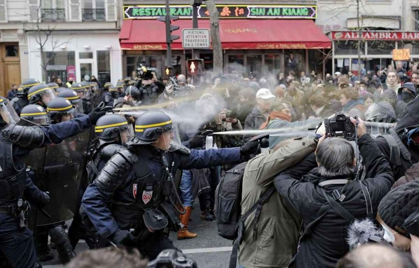 Paris: Nach der Repression vom Sonntag werden erste Exempel statuiert
