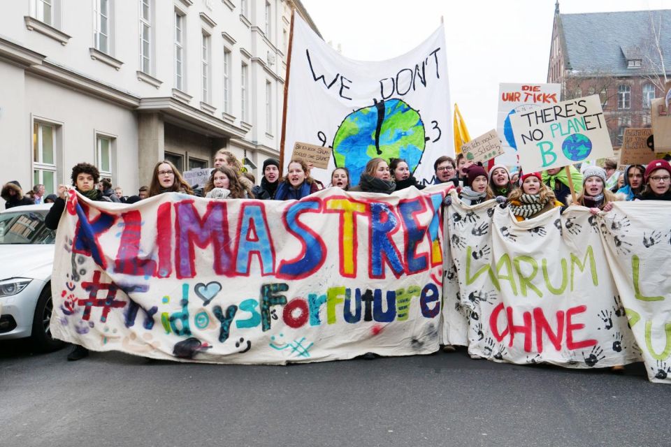 Hunderte Gewerkschafter*innen unterstützen Forderung nach Streikaufruf für Klimaprotest