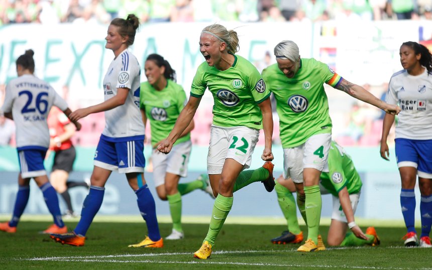 VfL Wolfsburg: Frauen holen das Double, feiern dürfen sie nicht