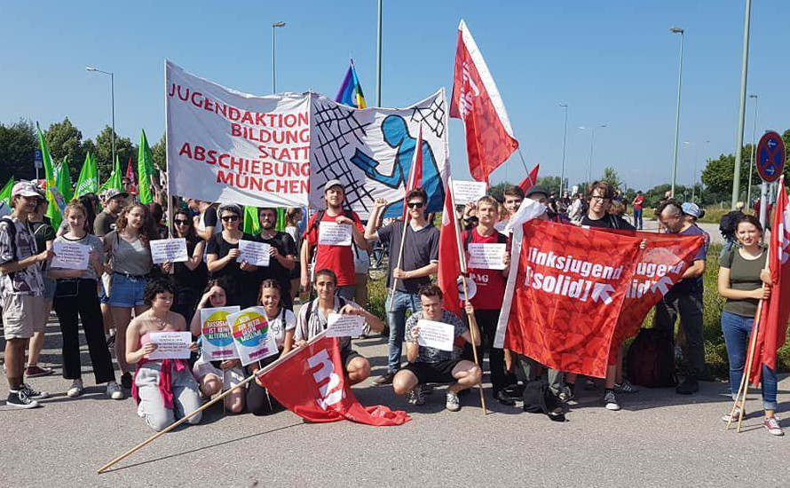 Organize: Lass dich nicht von den Rechten jagen!