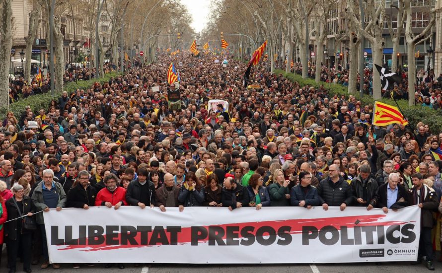 Der deutsche Staat ist Komplize in der Unterdrückung der katalanischen Unabhängigkeitsbewegung! Freiheit für alle politischen Gefangenen!