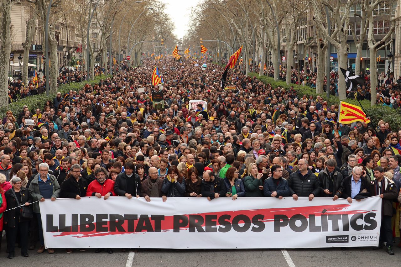 Der deutsche Staat ist Komplize in der Unterdrückung der katalanischen Unabhängigkeitsbewegung! Freiheit für alle politischen Gefangenen!