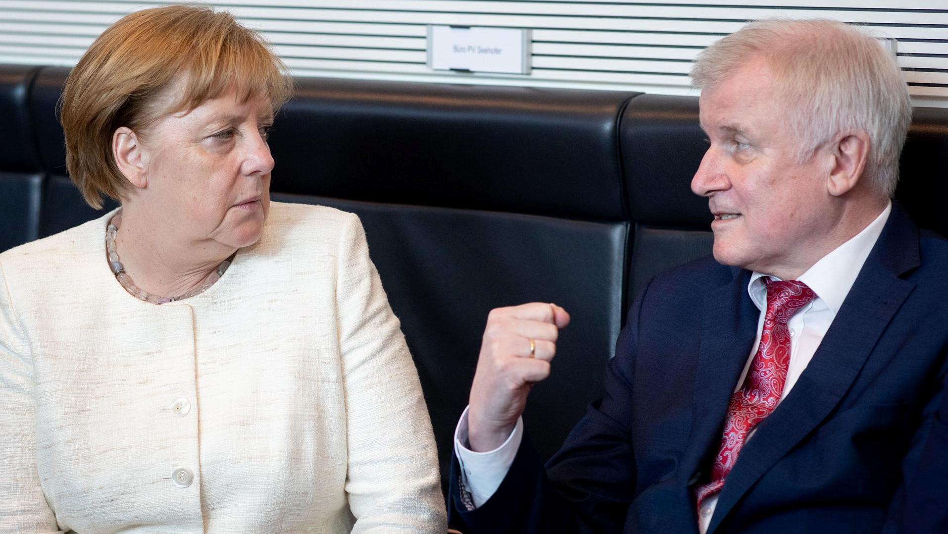 Asylstreit: Merkels Gefecht um Europa