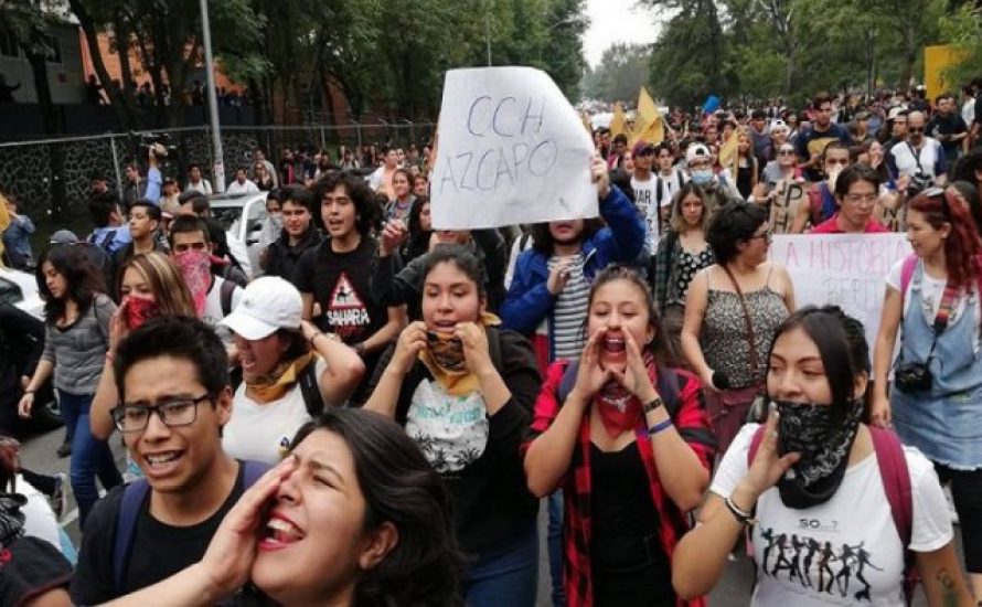 200.000 Studierende gegen Schlägertrupps: Schlacht um Mexikos Universitäten