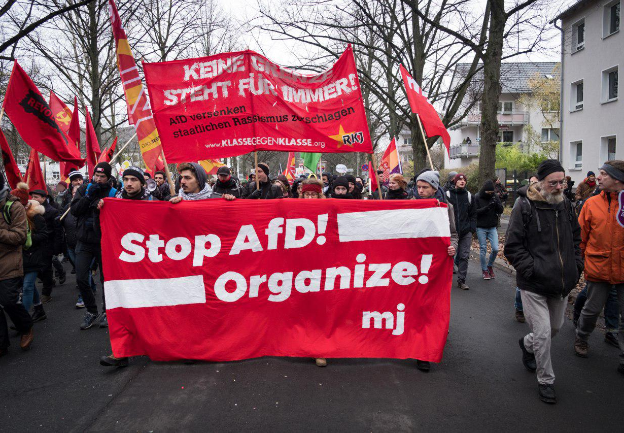 [Fotogalerie] Bilder vom Protest gegen den AfD-Parteitag