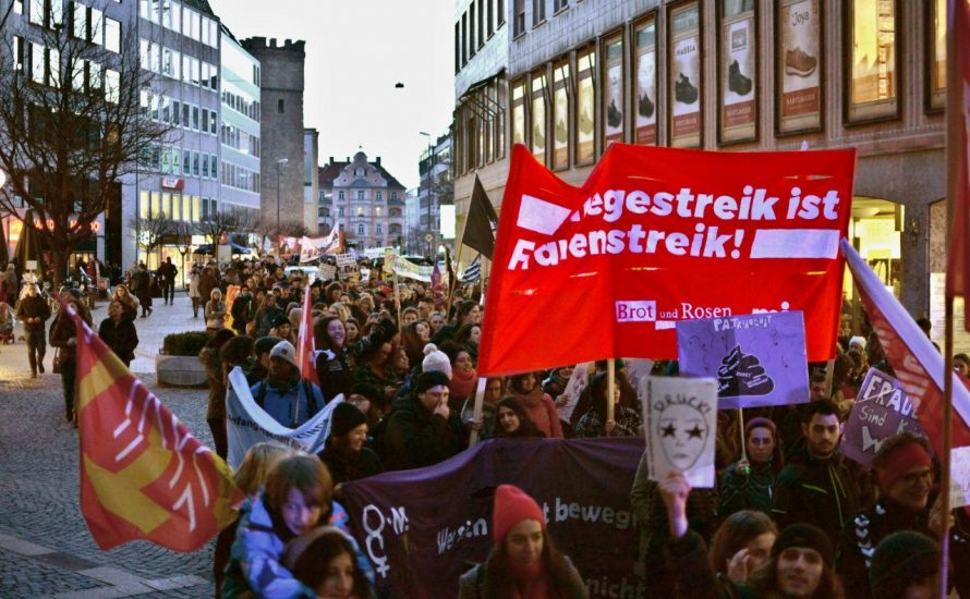 München: 2.500 Demonstrierende bringen die Stadt zum Beben