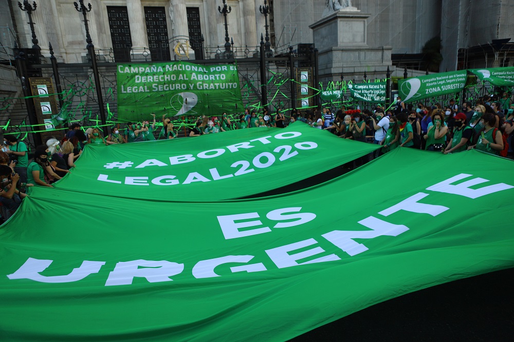 Argentinisches Parlament stimmt über die Legalisierung der Abtreibung ab
